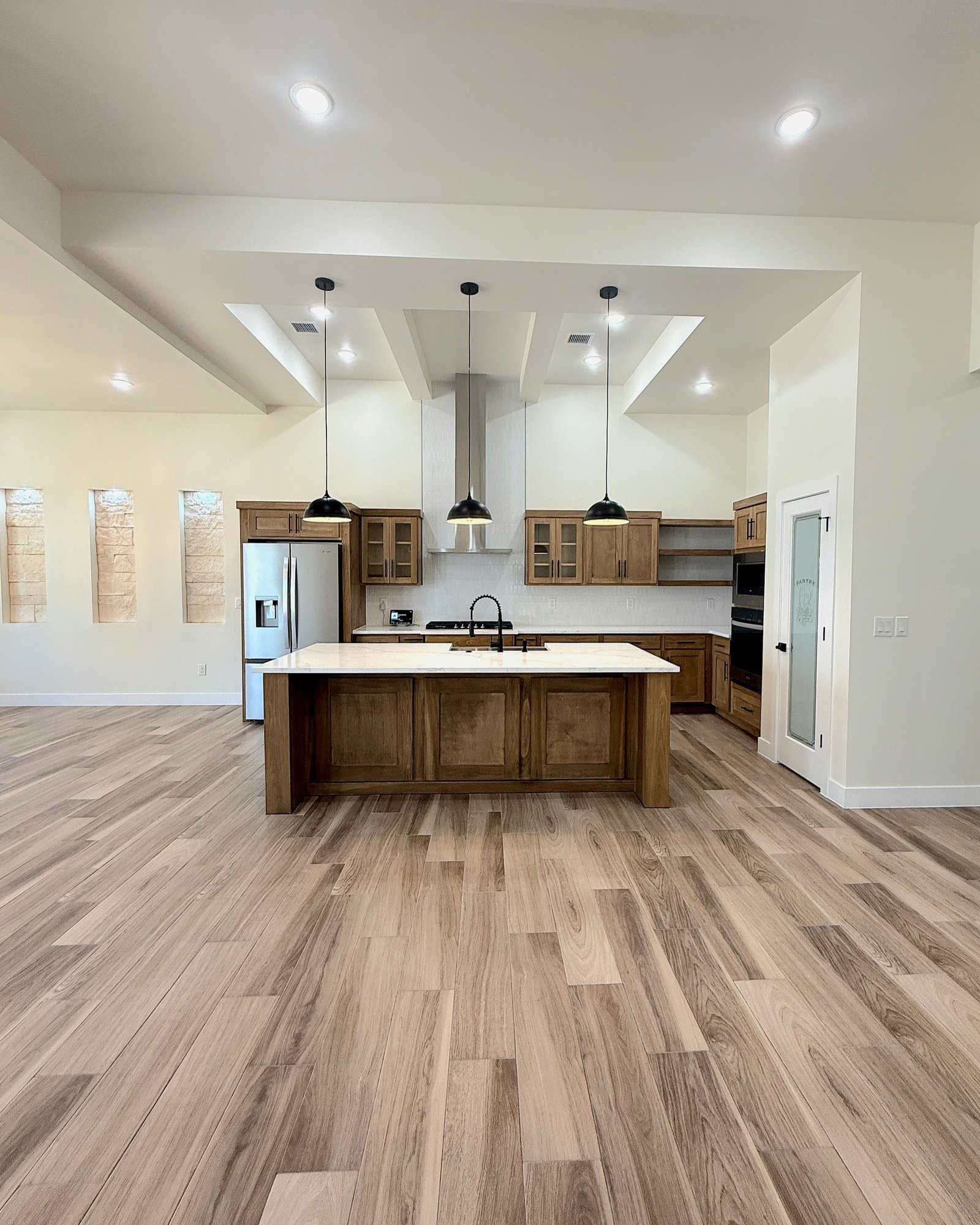 El Paso Home — Melissa Holguin